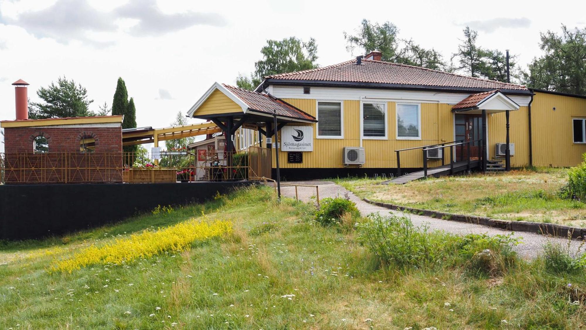 Komplett Laegenhet Med Sjoeutsikt Malmon Bagian luar foto
